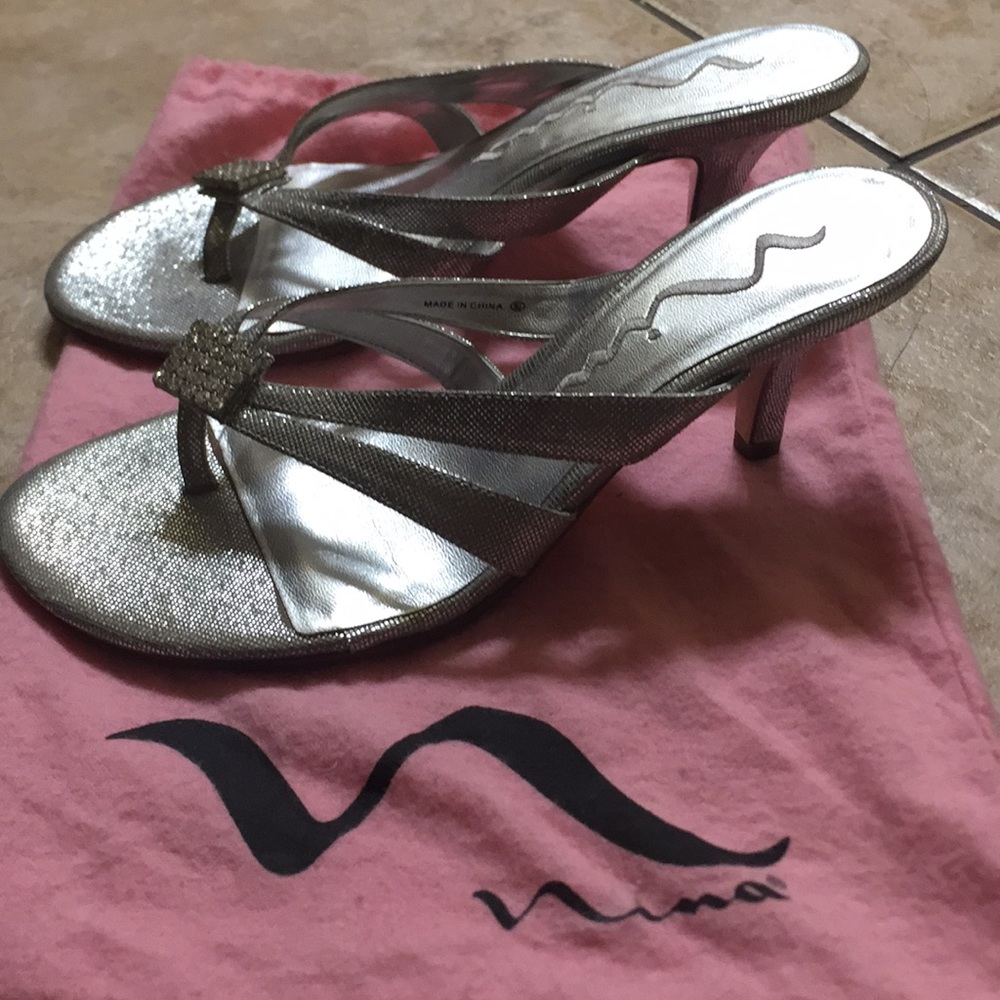 Silver Low heel Evening sandals